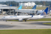 United Airlines Boeing 737-924(ER) (N62883) at  Tampa - International, United States