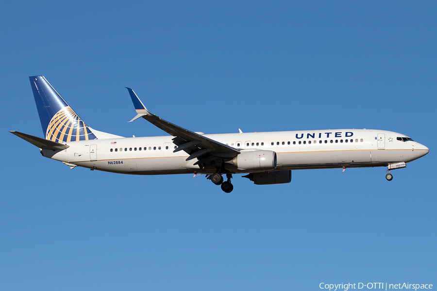 United Airlines Boeing 737-924(ER) (N62884) | Photo 199965