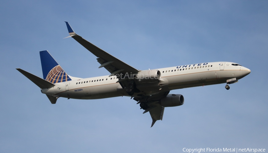 United Airlines Boeing 737-924(ER) (N62884) | Photo 405437