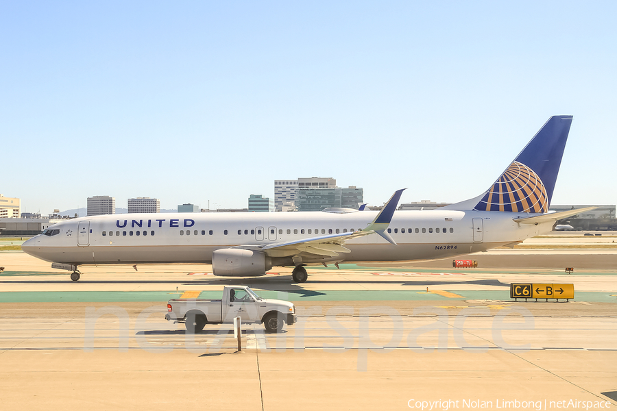United Airlines Boeing 737-924(ER) (N62894) | Photo 426854
