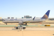 United Airlines Boeing 737-924(ER) (N62894) at  Los Angeles - International, United States