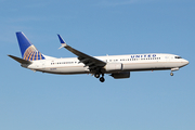 United Airlines Boeing 737-924(ER) (N62895) at  San Antonio - International, United States