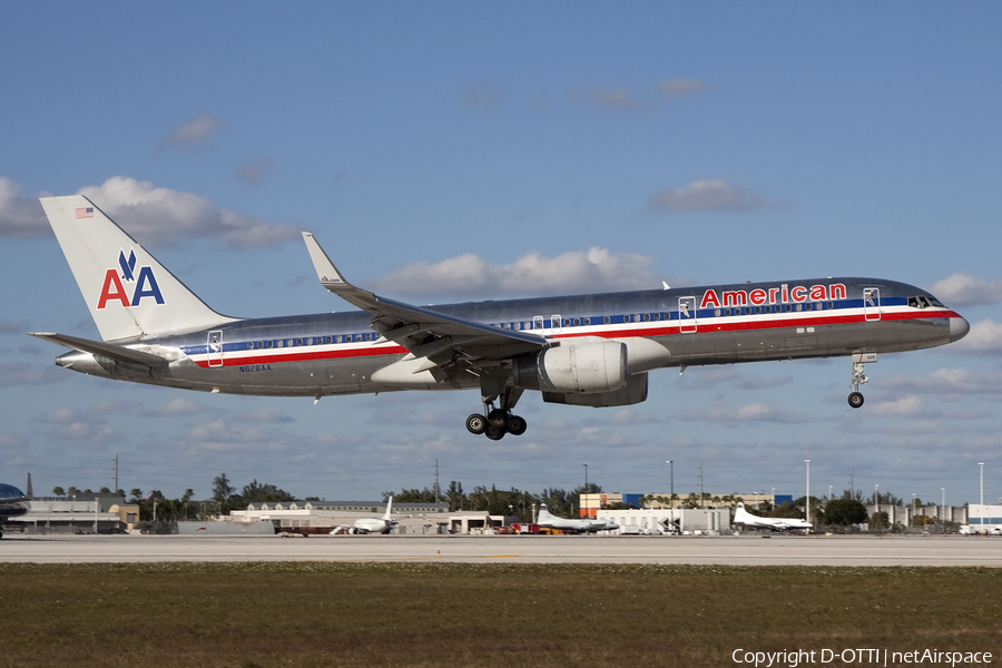 American Airlines Boeing 757-223 (N628AA) | Photo 430784