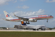 American Airlines Boeing 757-223 (N628AA) at  Miami - International, United States