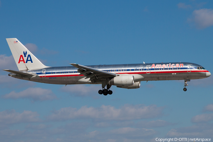 American Airlines Boeing 757-223 (N629AA) | Photo 214264