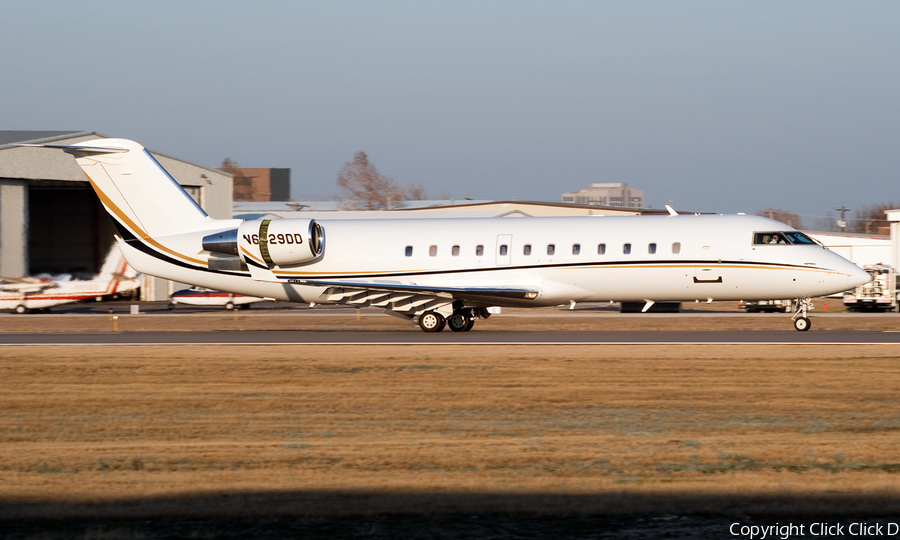 (Private) Bombardier CRJ-200ER (N629DD) | Photo 2044