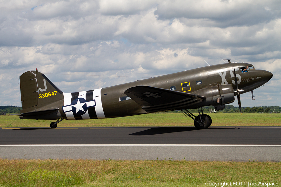 (Private) Douglas C-47A Skytrain (N62CC) | Photo 328390