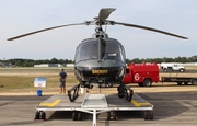 Police Eurocopter AS350B2 Ecureuil (N632SD) at  Oakland County - International, United States