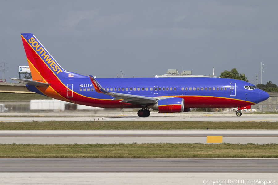 Southwest Airlines Boeing 737-3H4 (N634SW) | Photo 422573