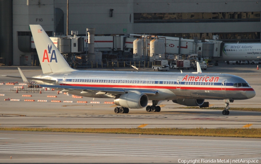 American Airlines Boeing 757-223 (N635AA) | Photo 615690