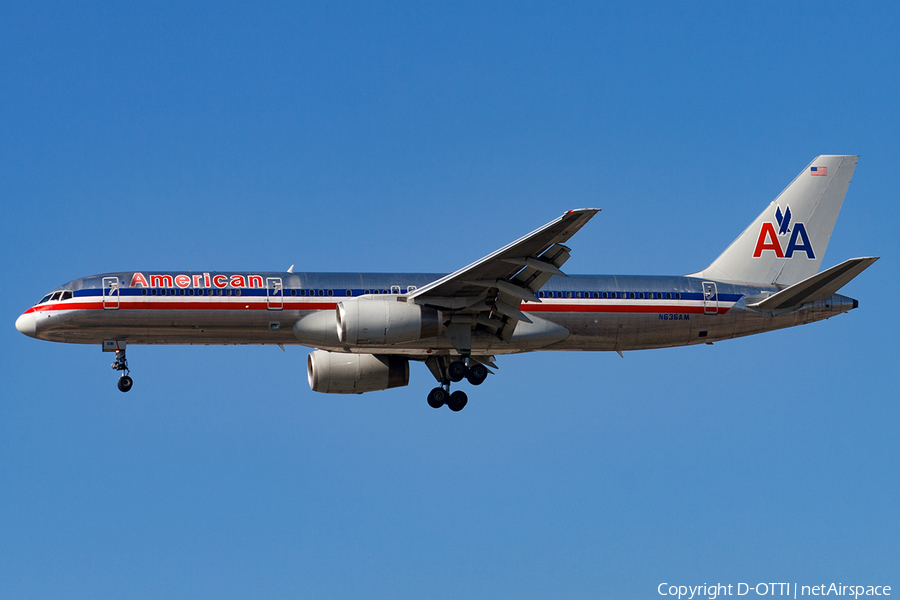 American Airlines Boeing 757-223 (N636AM) | Photo 182354