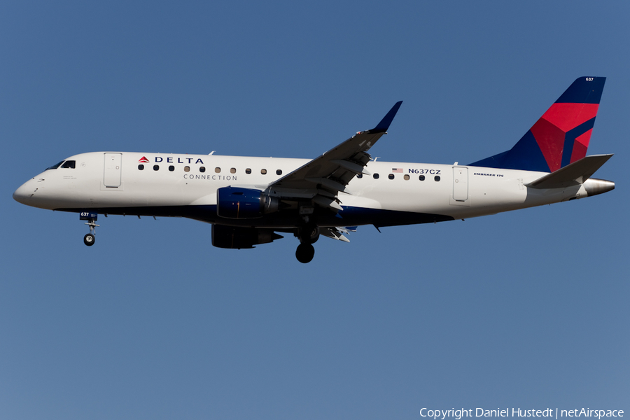 Delta Connection (Compass Airlines) Embraer ERJ-175LR (ERJ-170-200LR) (N637CZ) | Photo 446107