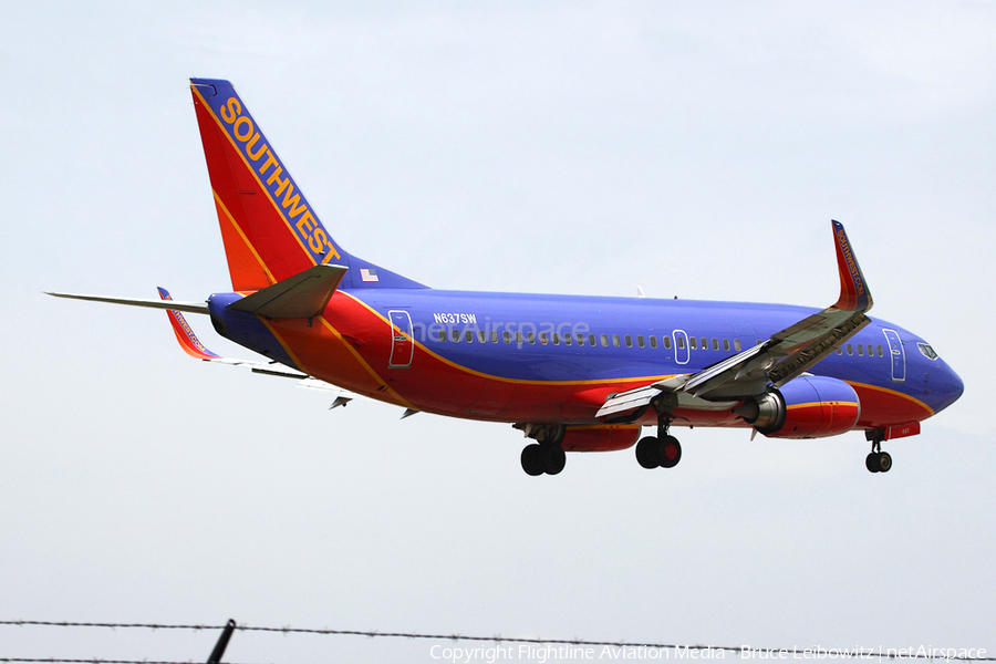 Southwest Airlines Boeing 737-3H4 (N637SW) | Photo 86038