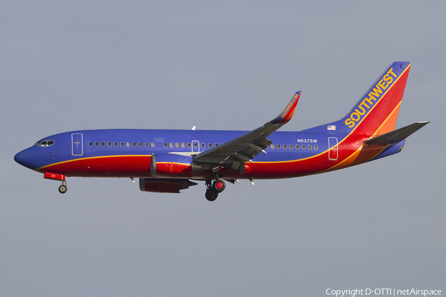 Southwest Airlines Boeing 737-3H4 (N637SW) | Photo 426205