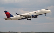 Delta Connection (Compass Airlines) Embraer ERJ-175LR (ERJ-170-200LR) (N638CZ) at  Detroit - Metropolitan Wayne County, United States