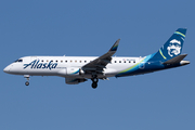 Alaska Airlines (Horizon) Embraer ERJ-175LR (ERJ-170-200LR) (N638QX) at  Seattle/Tacoma - International, United States