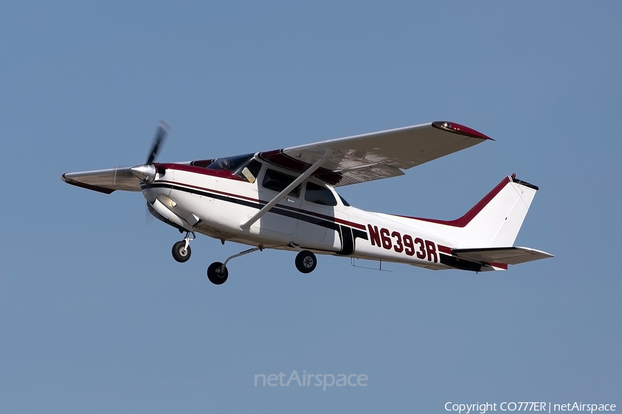 (Private) Cessna 172RG Cutlass (N6393R) | Photo 236674