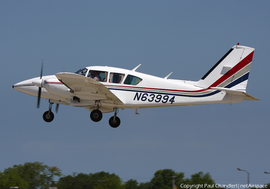 (Private) Piper PA-23-250 Aztec F (N63994) | Photo 64312