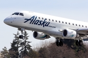 Alaska Airlines (Horizon) Embraer ERJ-175LR (ERJ-170-200LR) (N639QX) at  Everett - Snohomish County/Paine Field, United States