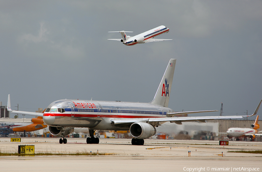 American Airlines Boeing 757-223 (N640A) | Photo 46476