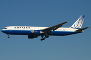 United Airlines Boeing 767-322(ER) (N641UA) at  Amsterdam - Schiphol, Netherlands