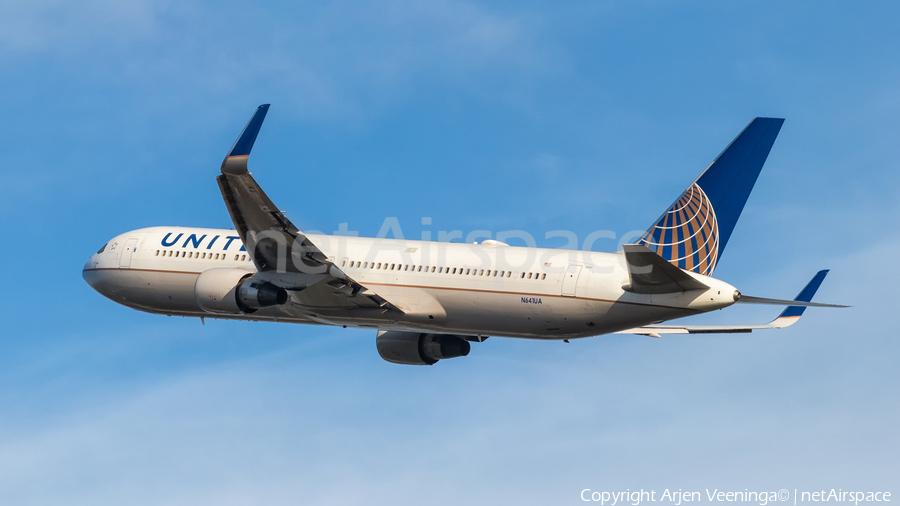 United Airlines Boeing 767-322(ER) (N641UA) | Photo 367281