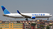 United Airlines Boeing 767-322(ER) (N642UA) at  Naples - Ugo Niutta, Italy