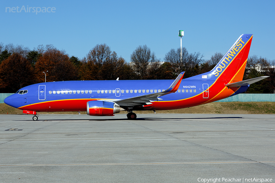 Southwest Airlines Boeing 737-3H4 (N642WN) | Photo 141069