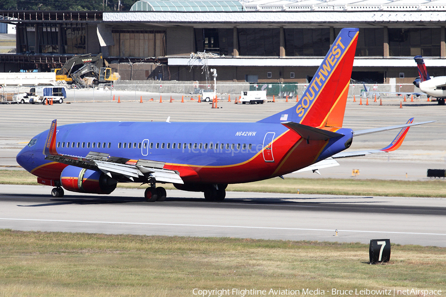 Southwest Airlines Boeing 737-3H4 (N642WN) | Photo 85033