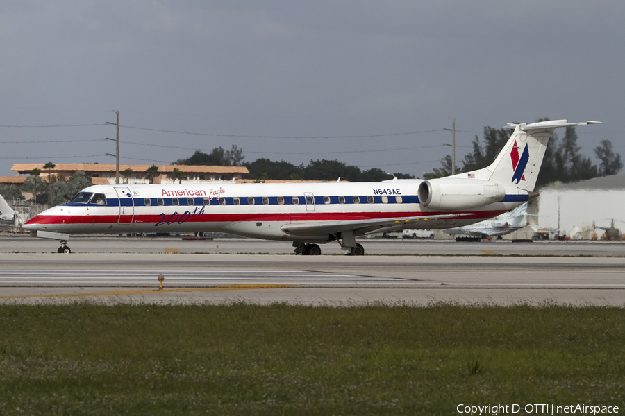 American Eagle Embraer ERJ-145LR (N643AE) | Photo 422820