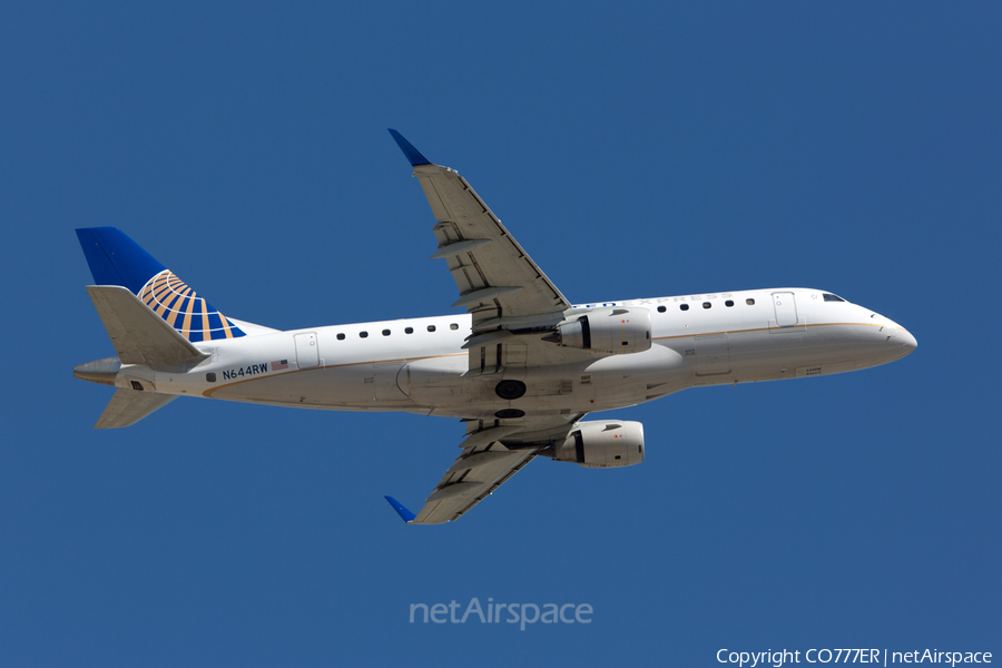 United Express (Shuttle America) Embraer ERJ-170SE (ERJ-170-100SE) (N644RW) | Photo 42611