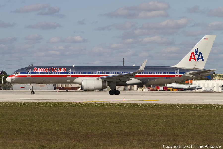 American Airlines Boeing 757-223 (N645AA) | Photo 430783