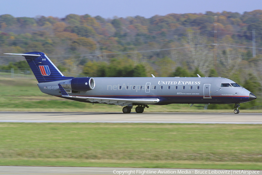 United Express (Atlantic Coast Airlines) Bombardier CRJ-200ER (N645BR) | Photo 151705