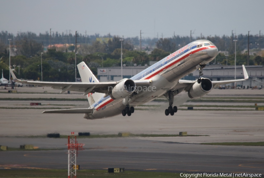 American Airlines Boeing 757-223 (N646AA) | Photo 295913