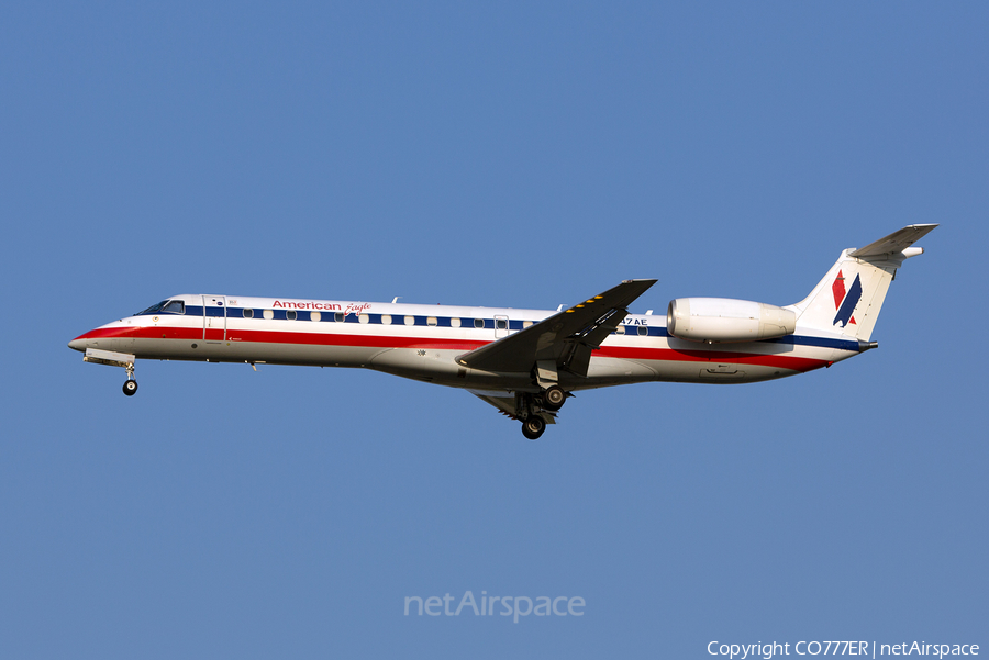 American Eagle Embraer ERJ-145LR (N647AE) | Photo 11560