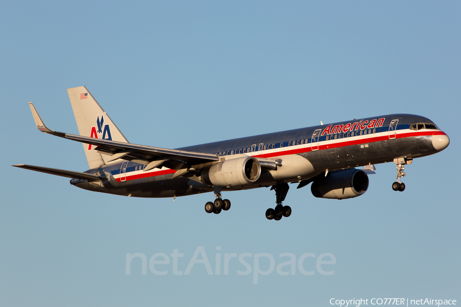 American Airlines Boeing 757-223 (N647AM) | Photo 65712