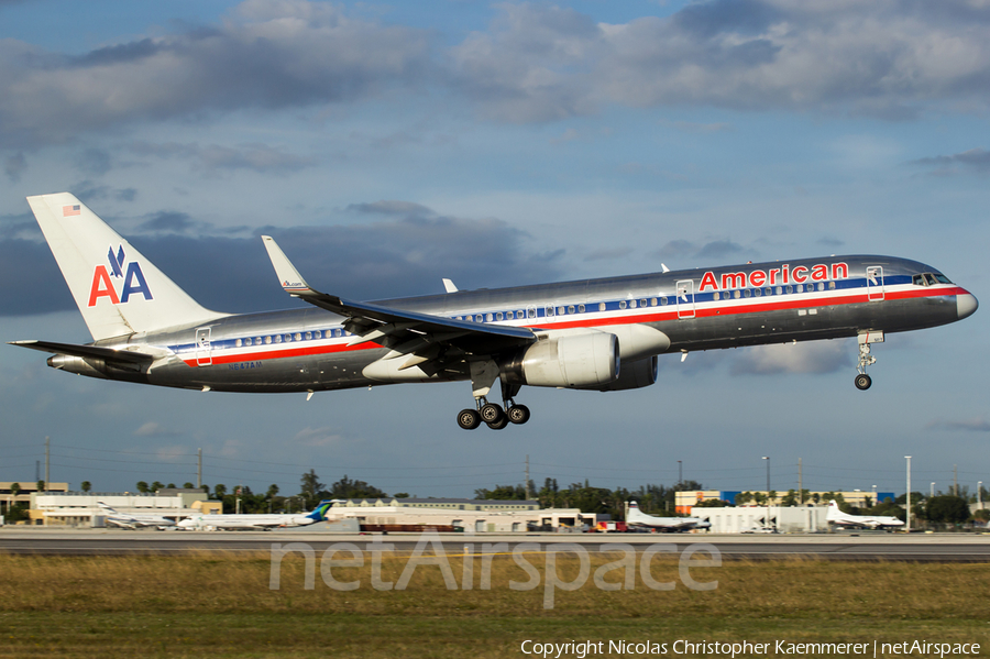 American Airlines Boeing 757-223 (N647AM) | Photo 122301