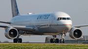 United Airlines Boeing 767-322(ER) (N647UA) at  Amsterdam - Schiphol, Netherlands