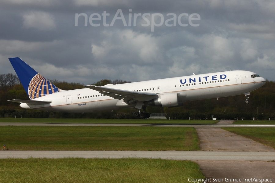 United Airlines Boeing 767-322(ER) (N647UA) | Photo 106230