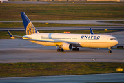 United Airlines Boeing 767-322(ER) (N647UA) at  Houston - George Bush Intercontinental, United States