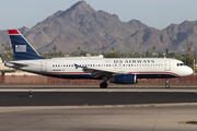 US Airways Airbus A320-232 (N648AW) at  Phoenix - Sky Harbor, United States