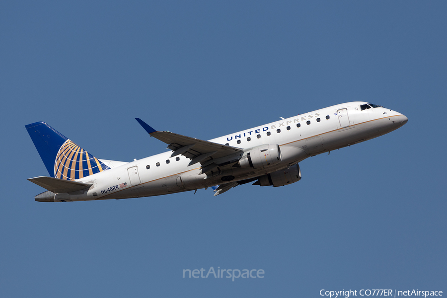 United Express (Republic Airlines) Embraer ERJ-170SE (ERJ-170-100SE) (N648RW) | Photo 289677