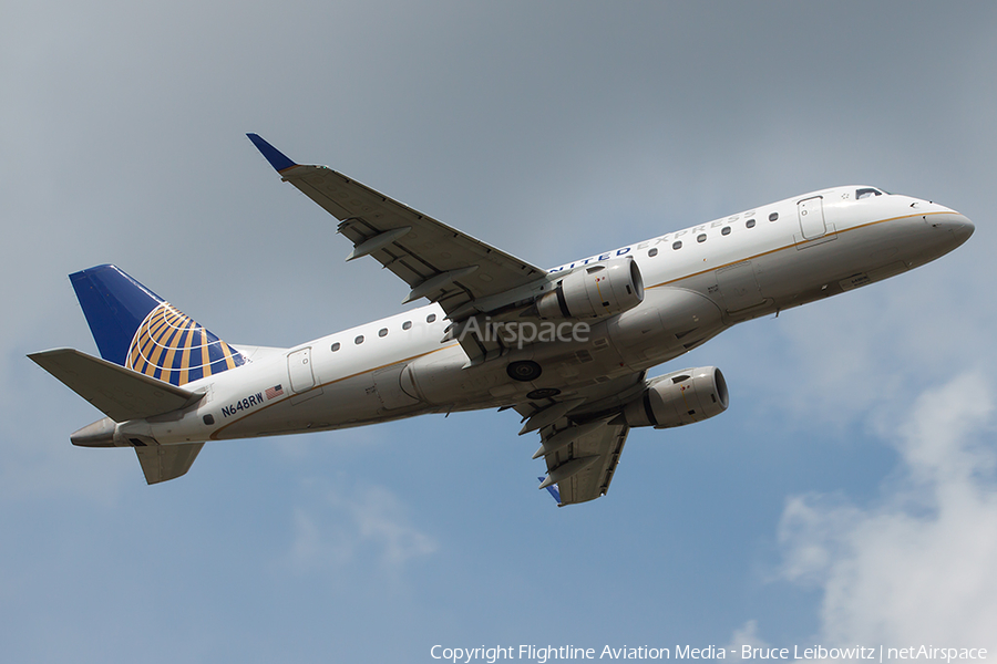United Express (Shuttle America) Embraer ERJ-170SE (ERJ-170-100SE) (N648RW) | Photo 95708