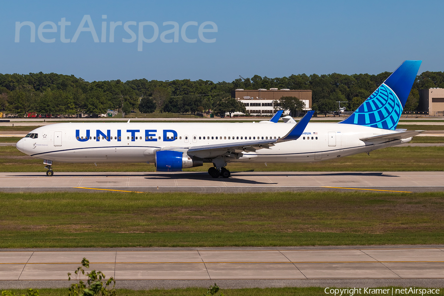 United Airlines Boeing 767-322(ER) (N648UA) | Photo 677087