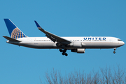 United Airlines Boeing 767-322(ER) (N649UA) at  Washington - Dulles International, United States