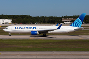 United Airlines Boeing 767-322(ER) (N649UA) at  Houston - George Bush Intercontinental, United States