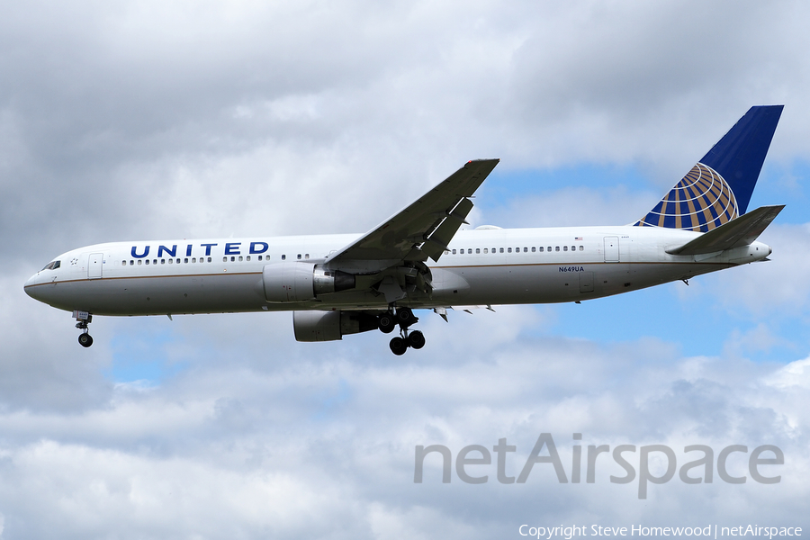 United Airlines Boeing 767-322(ER) (N649UA) | Photo 172667