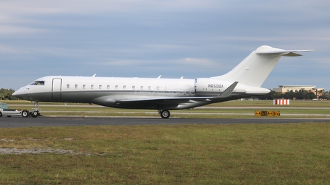 Bombardier Aerospace Bombardier BD-700-1A10 Global 6500 (N650BA) at  Orlando - Executive, United States