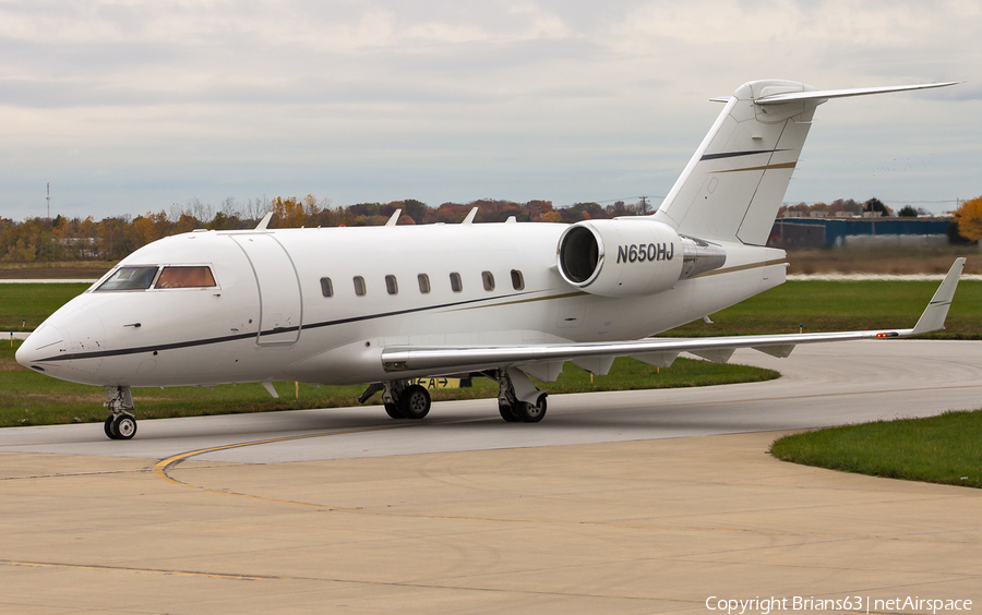 Hop-A-Jet World Wide Jet Charters Bombardier CL-600-2B16 Challenger 604 (N650HJ) | Photo 417202