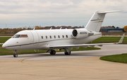Hop-A-Jet World Wide Jet Charters Bombardier CL-600-2B16 Challenger 604 (N650HJ) at  Porter County - Regional, United States